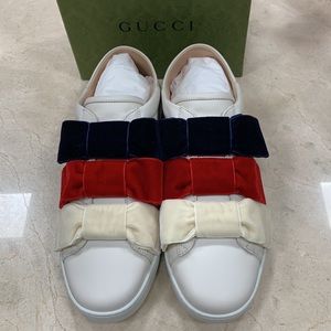 HOST PIC GUCCI ACE WHITE LEATHER SNEAKERS TRIPLE VELVET BOW DETAIL SZ US 38 1/2